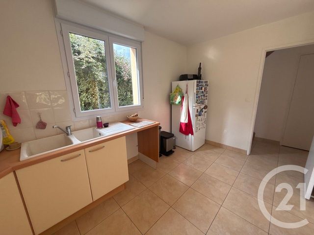 maison à louer - 4 pièces - 89.15 m2 - CHAUFOUR NOTRE DAME - 72 - PAYS-DE-LOIRE - Century 21 Harmony