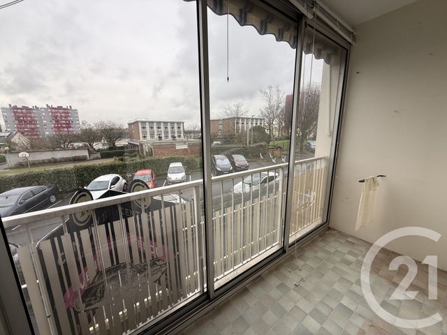 Appartement F4 à vendre - 4 pièces - 77.96 m2 - ALLONNES - 72 - PAYS-DE-LOIRE - Century 21 Harmony