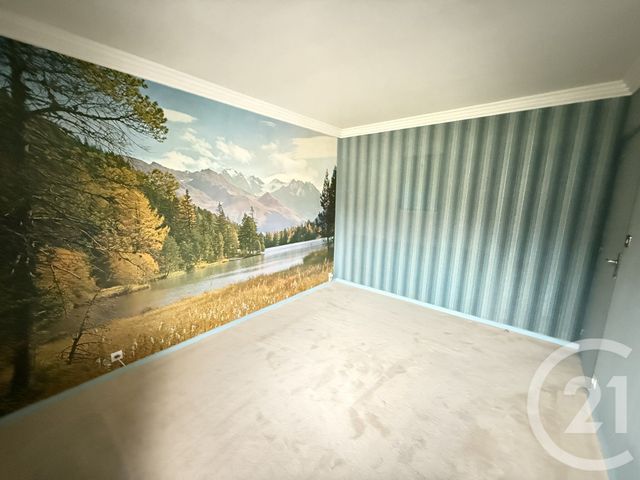 Appartement F4 à vendre - 4 pièces - 77.96 m2 - ALLONNES - 72 - PAYS-DE-LOIRE - Century 21 Harmony