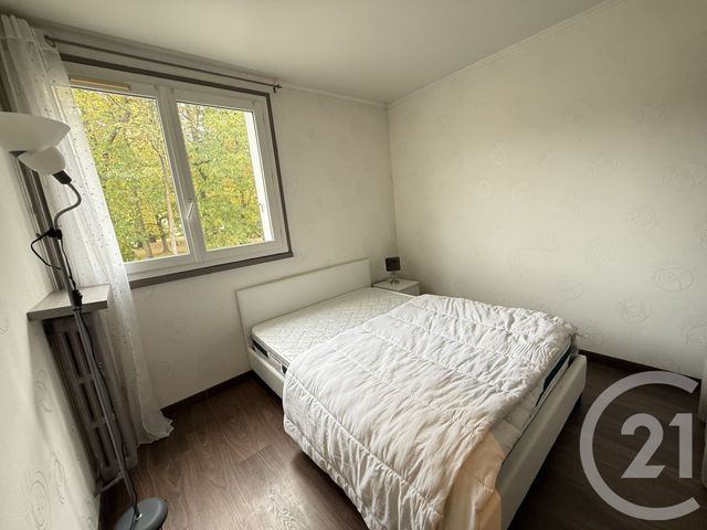 Appartement F4 à louer - 4 pièces - 76.15 m2 - ALLONNES - 72 - PAYS-DE-LOIRE - Century 21 Harmony