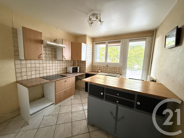 Appartement F4 à louer - 4 pièces - 76.15 m2 - ALLONNES - 72 - PAYS-DE-LOIRE - Century 21 Harmony