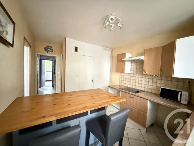 Appartement F4 à louer - 4 pièces - 76.15 m2 - ALLONNES - 72 - PAYS-DE-LOIRE - Century 21 Harmony