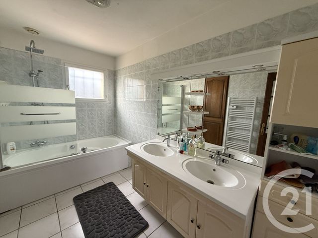 maison à vendre - 6 pièces - 155.0 m2 - RUAUDIN - 72 - PAYS-DE-LOIRE - Century 21 Harmony