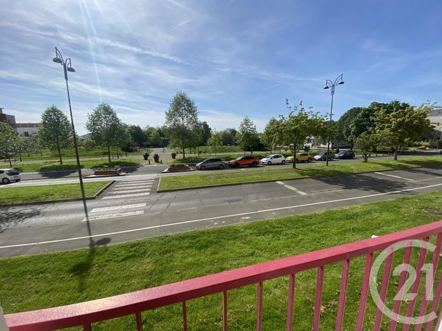 Appartement T2 à louer - 2 pièces - 54.15 m2 - COULAINES - 72 - PAYS-DE-LOIRE - Century 21 Harmony