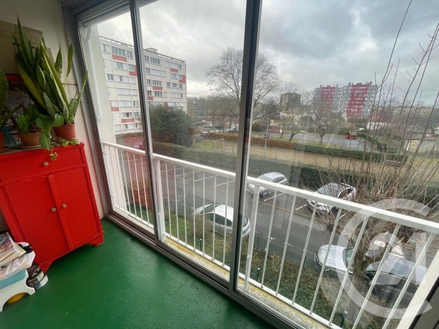 Appartement F4 à vendre - 4 pièces - 77.59 m2 - ALLONNES - 72 - PAYS-DE-LOIRE - Century 21 Harmony