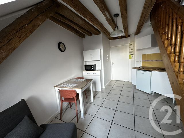 Appartement Duplex à louer - 2 pièces - 21.06 m2 - LE MANS - 72 - PAYS-DE-LOIRE - Century 21 Harmony
