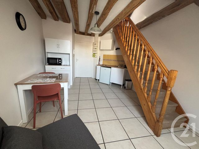 Appartement Duplex à louer - 2 pièces - 21.06 m2 - LE MANS - 72 - PAYS-DE-LOIRE - Century 21 Harmony