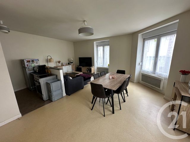 Appartement F3 à louer - 3 pièces - 59.58 m2 - LA BAZOGE - 72 - PAYS-DE-LOIRE - Century 21 Harmony