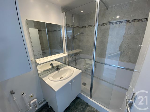 Appartement T4 à louer - 4 pièces - 87.4 m2 - LE MANS - 72 - PAYS-DE-LOIRE - Century 21 Harmony