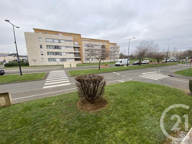 Appartement F3 à louer - 3 pièces - 68.57 m2 - COULAINES - 72 - PAYS-DE-LOIRE - Century 21 Harmony