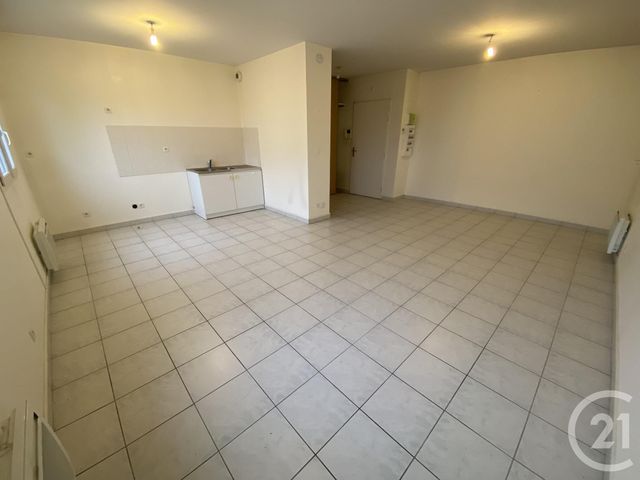 Appartement F3 à louer - 3 pièces - 68.57 m2 - COULAINES - 72 - PAYS-DE-LOIRE - Century 21 Harmony