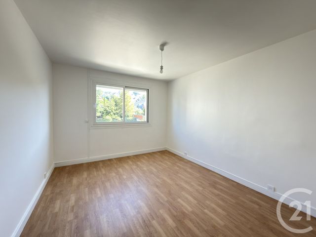 Appartement T4 à vendre - 4 pièces - 124.77 m2 - LE MANS - 72 - PAYS-DE-LOIRE - Century 21 Harmony