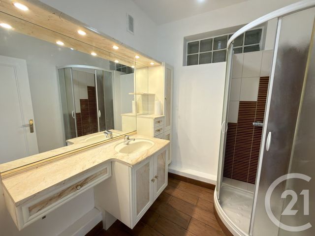 Appartement T4 à vendre - 4 pièces - 124.77 m2 - LE MANS - 72 - PAYS-DE-LOIRE - Century 21 Harmony