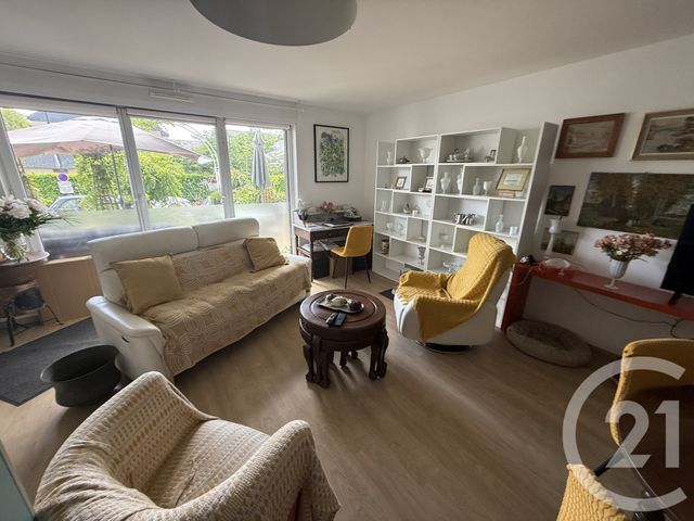Appartement T4 à vendre - 4 pièces - 85.75 m2 - COULAINES - 72 - PAYS-DE-LOIRE - Century 21 Harmony