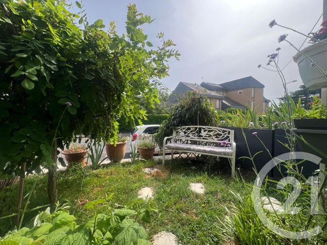 Appartement T4 à vendre - 4 pièces - 85.75 m2 - COULAINES - 72 - PAYS-DE-LOIRE - Century 21 Harmony