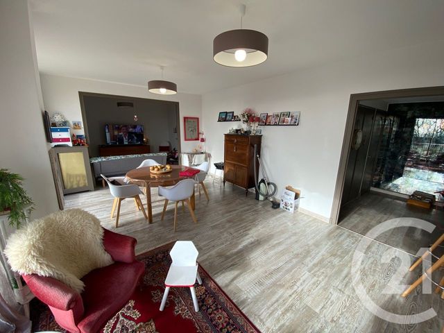 Appartement T4 à louer - 4 pièces - 105.12 m2 - LE MANS - 72 - PAYS-DE-LOIRE - Century 21 Harmony