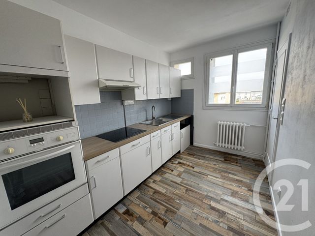Appartement T3 à louer - 3 pièces - 79.74 m2 - LE MANS - 72 - PAYS-DE-LOIRE - Century 21 Harmony