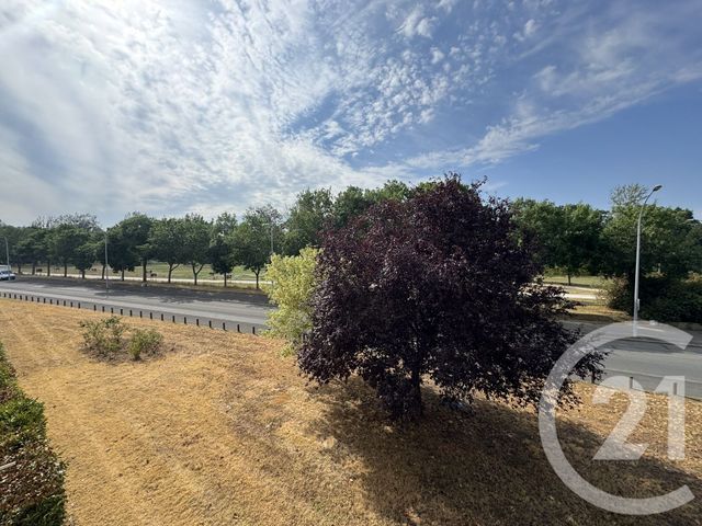 Appartement T3 à louer - 3 pièces - 79.74 m2 - LE MANS - 72 - PAYS-DE-LOIRE - Century 21 Harmony