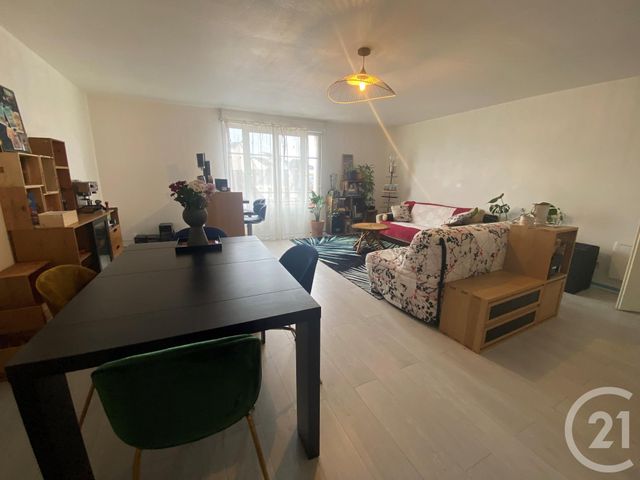 Appartement F4 à louer - 4 pièces - 98.26 m2 - LE MANS - 72 - PAYS-DE-LOIRE - Century 21 Harmony