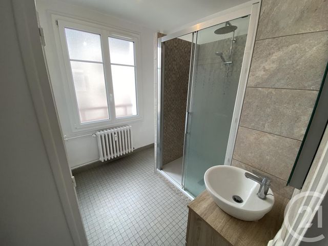 Appartement T4 à louer - 3 pièces - 81.33 m2 - LE MANS - 72 - PAYS-DE-LOIRE - Century 21 Harmony