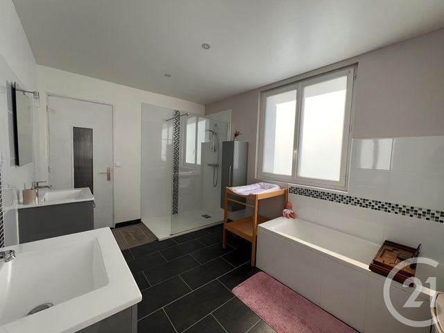maison à vendre - 7 pièces - 167.76 m2 - LE MANS - 72 - PAYS-DE-LOIRE - Century 21 Harmony